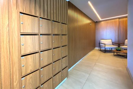 Apartamento à venda com 163m², 3 quartos e 3 vagas Apartamento à venda com 163m², 3 quartos e 3 vagasÁrea comum - Hall