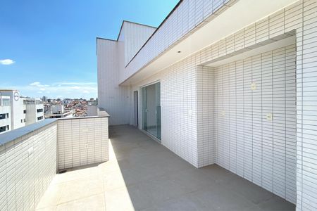 Apartamento à venda com 163m², 3 quartos e 3 vagas Apartamento à venda com 163m², 3 quartos e 3 vagasCobertura