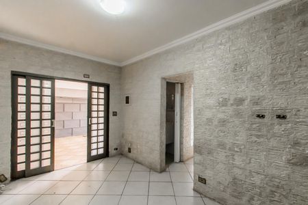 Sala de casa à venda com 3 quartos, 144m² em Vila Dalila, São Paulo