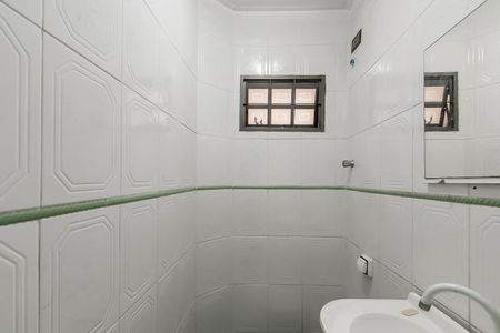 Lavabo de casa à venda com 3 quartos, 144m² em Vila Dalila, São Paulo