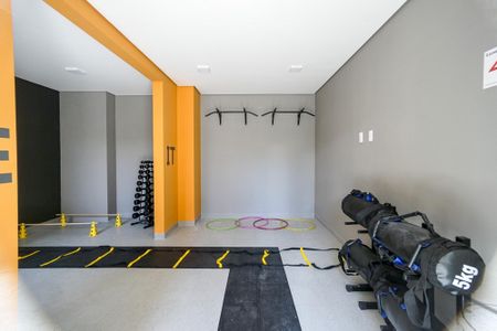 Apartamento para alugar com 38m², 2 quartos e 1 vaga Apartamento para alugar com 38m², 2 quartos e 1 vagaÁrea comum - Academia