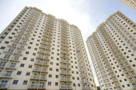 Apartamento para alugar com 38m², 2 quartos e 1 vaga Apartamento para alugar com 38m², 2 quartos e 1 vagaFachada