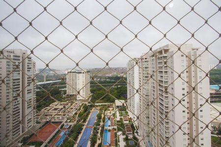 Apartamento para alugar com 3 quartos, 130m² em Santo Amaro, São Paulo