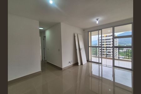 Sala de apartamento para alugar com 2 quartos, 70m² em Recreio dos Bandeirantes, Rio de Janeiro