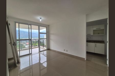 Sala  de apartamento para alugar com 2 quartos, 70m² em Recreio dos Bandeirantes, Rio de Janeiro