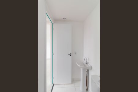 Apartamento para alugar com 32m², 2 quartos e sem vaga Apartamento para alugar com 32m², 2 quartos e sem vagaBanheiro