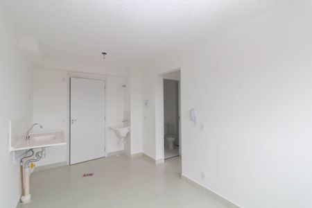 Apartamento para alugar com 32m², 2 quartos e sem vaga Apartamento para alugar com 32m², 2 quartos e sem vagaSala/Cozinha