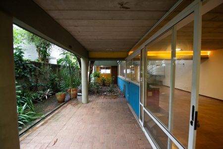 Varanda Sala de casa para alugar com 4 quartos, 300m² em Jardim Paulistano, São Paulo