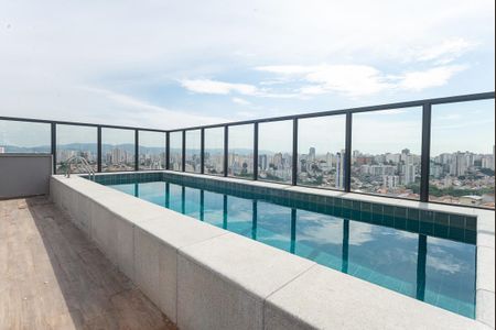 Apartamento à venda com 35m², 1 quarto e 1 vaga Apartamento à venda com 35m², 1 quarto e 1 vagaÁrea Comum - Piscina