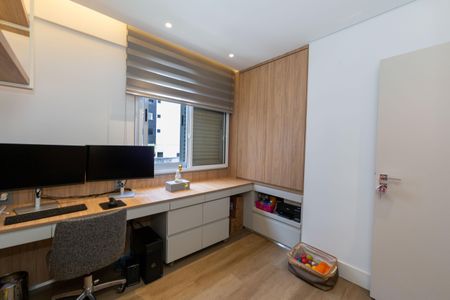 Apartamento à venda com 75m², 2 quartos e 1 vagaQUARTO2