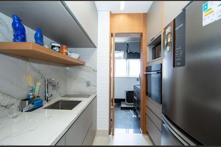 Apartamento à venda com 75m², 2 quartos e 1 vagaCOZINHA