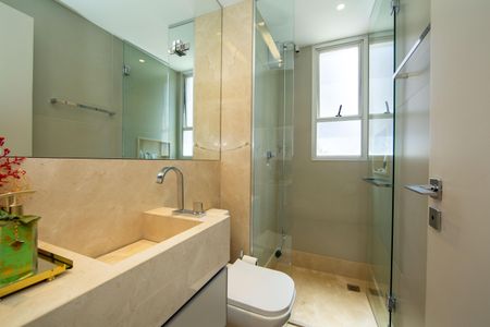 Apartamento à venda com 75m², 2 quartos e 1 vagaBANHEIRO2