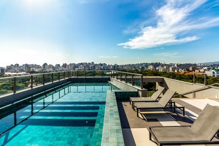 Studio à venda com 30m², 1 quarto e 1 vaga Studio à venda com 30m², 1 quarto e 1 vagaÁrea comum - Piscina