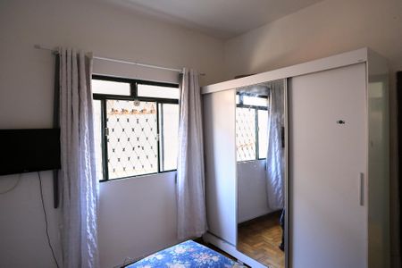 Casa à venda com 360m², 3 quartos e 2 vagas Casa à venda com 360m², 3 quartos e 2 vagasQuarto 2