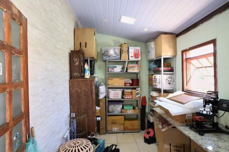 Casa à venda com 360m², 3 quartos e 2 vagas Casa à venda com 360m², 3 quartos e 2 vagasQuarto de Serviço