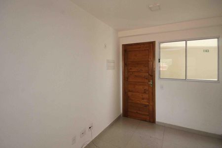 Sala/Cozinha de casa para alugar com 2 quartos, 34m² em Cidade Líder, São Paulo