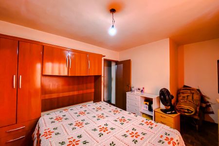 Casa à venda com 165m², 3 quartos e 3 vagasQuarto 2