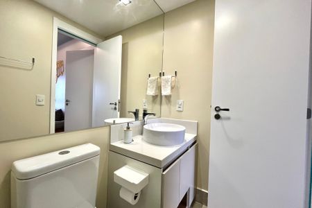 Apartamento à venda com 165m², 3 quartos e 2 vagasBanheiro da Suíte 3