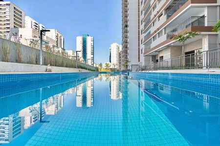 Apartamento à venda com 165m², 3 quartos e 2 vagasÁrea comum - Piscina