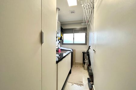 Apartamento à venda com 165m², 3 quartos e 2 vagasÁrea de Serviço