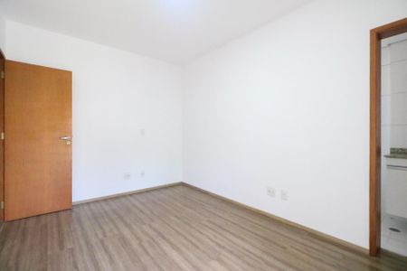 Apartamento para alugar com 129m², 3 quartos e 3 vagas Apartamento para alugar com 129m², 3 quartos e 3 vagasSuíte 2
