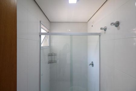 Apartamento para alugar com 129m², 3 quartos e 3 vagas Apartamento para alugar com 129m², 3 quartos e 3 vagasBanheiro da Suíte 1