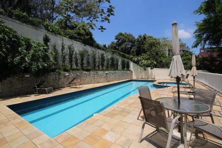 Apartamento à venda com 80m², 2 quartos e 1 vagaPiscina