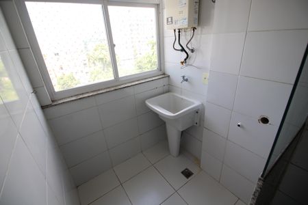 Apartamento à venda com 80m², 2 quartos e 1 vagaÁrea de Serviço