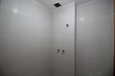 Apartamento à venda com 80m², 2 quartos e 1 vagaBanheiro de Serviço