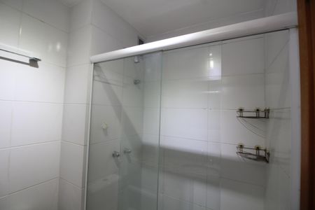 Apartamento à venda com 80m², 2 quartos e 1 vagaBanheiro Social