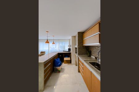 Varanda da Sala de apartamento à venda com 3 quartos, 202m² em Vila Regente Feijó, São Paulo