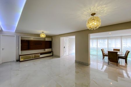 Sala de apartamento à venda com 3 quartos, 202m² em Vila Regente Feijó, São Paulo