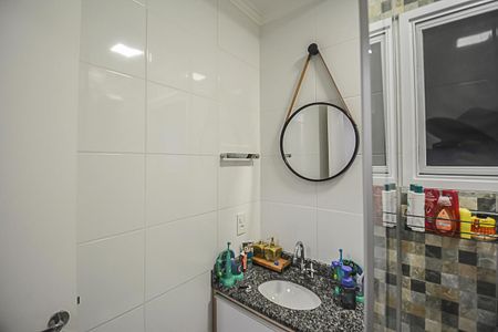 Apartamento à venda com 70m², 3 quartos e 2 vagasBanheiro
