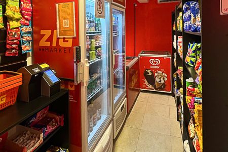 Apartamento à venda com 70m², 3 quartos e 2 vagasMercado