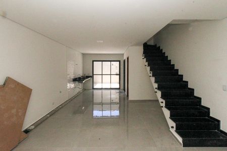 Sala de casa para alugar com 3 quartos, 130m² em Vila Carrão, São Paulo