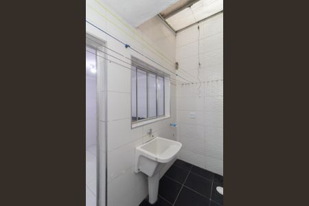 Casa de condomínio para alugar com 92m², 2 quartos e 1 vaga Casa de condomínio para alugar com 92m², 2 quartos e 1 vagaÁrea de Serviço