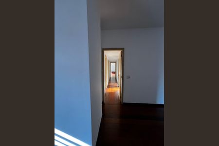 Apartamento à venda com 150m², 3 quartos e 2 vagasCorredor