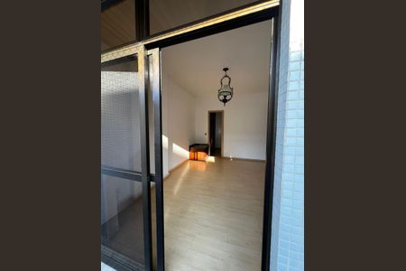 Sala de apartamento à venda com 3 quartos, 150m² em Icaraí, Niterói