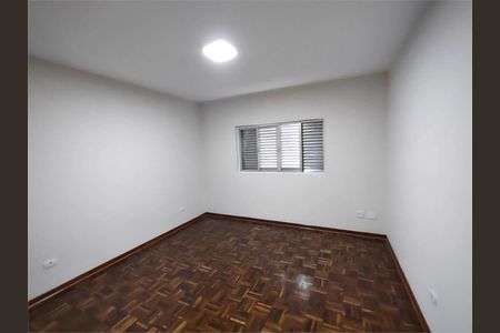 Casa à venda com 3 quartos, 130m² em Parque São Lucas, São Paulo