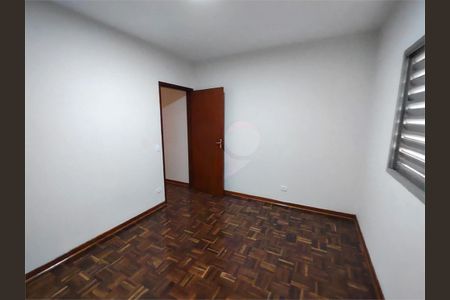 Casa à venda com 3 quartos, 130m² em Parque São Lucas, São Paulo