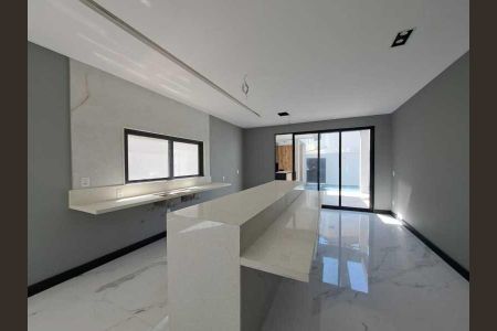 Casa de Condomínio à venda com 4 quartos, 450m² em Recreio dos Bandeirantes, Rio de Janeiro