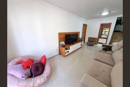 Casa à venda com 3 quartos, 180m² em Jardim Olympia, São Paulo