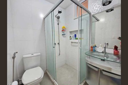 Apartamento à venda com 84m², 2 quartos e 1 vaga