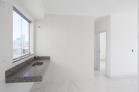 Apartamento para alugar com 55m², 2 quartos e 1 vaga Apartamento para alugar com 55m², 2 quartos e 1 vagaCozinha
