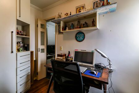 Apartamento à venda com 80m², 3 quartos e 1 vagaQuarto 02