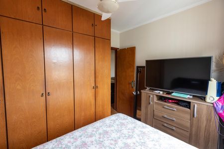 Apartamento à venda com 91m², 3 quartos e 1 vagaQuarto 2