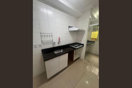 Apartamento para alugar com 2 quartos, 55m² em Caiapia, Cotia