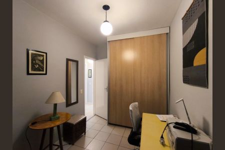 Quarto 2 de apartamento à venda com 2 quartos, 45m² em Carlos Prates, Belo Horizonte