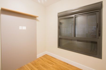 Quarto 1 de apartamento para alugar com 3 quartos, 80m² em Vila Cordeiro, São Paulo