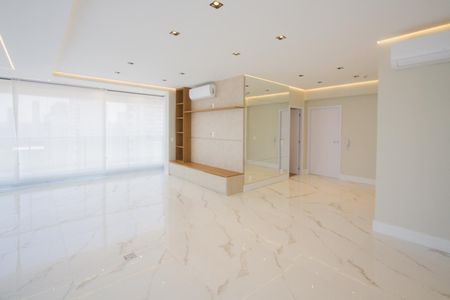 Apartamento para alugar com 3 quartos, 80m² em Vila Cordeiro, São Paulo